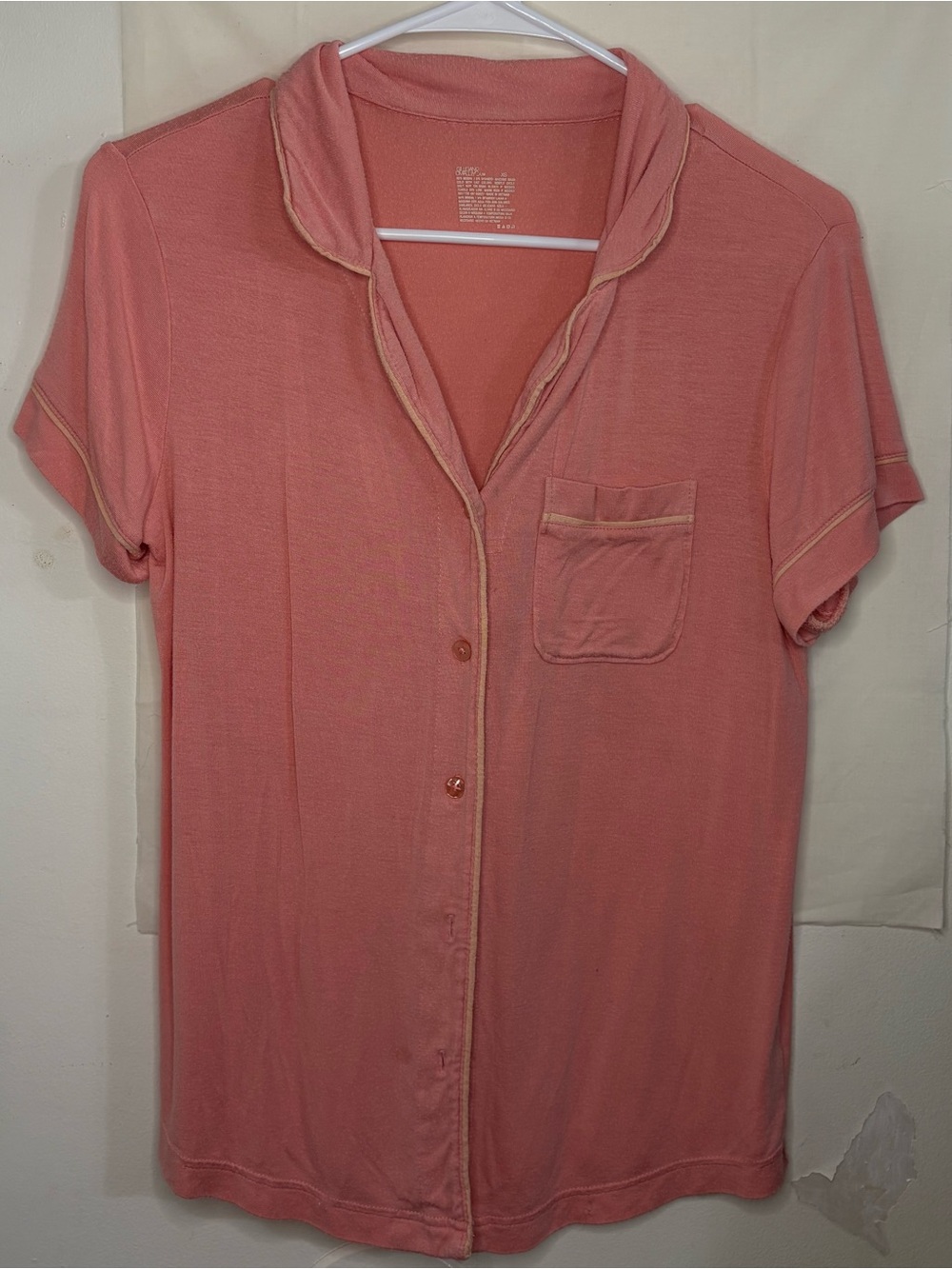 Gillgan O’Malley Pink Casual Short-Sleeve Button-Up Shirt in Dusty Coral